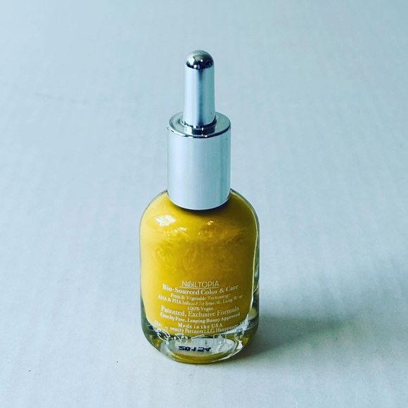 ⭐️5 For 25⭐️ Nailtopia Nail Lacquer Sol Glow - Picture 4 of 7